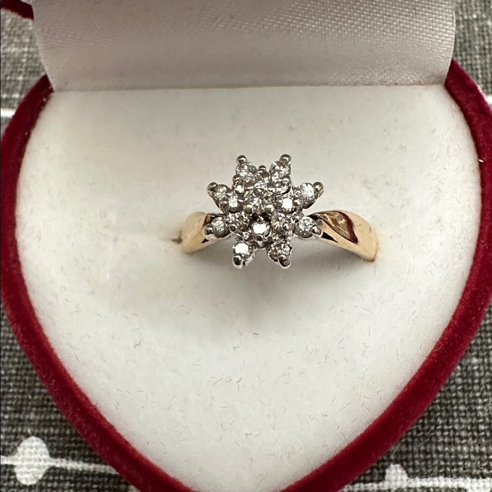 Vintage Corona 14k Gold  .50 Carat  Diamond Cluster PD. $850+ Tax in 1988